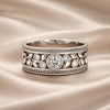 Elegant white gold ring with zirconia
