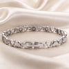 Refined white gold bracelet with heart-shaped charm